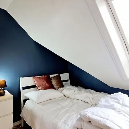 Casa vacanze Floor Close To Grieg Hall And Town Square *